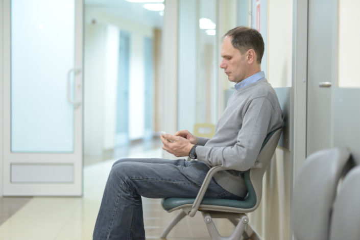dreamstime_xxl_31081668 RightPatient AI optimizes patient wait times.