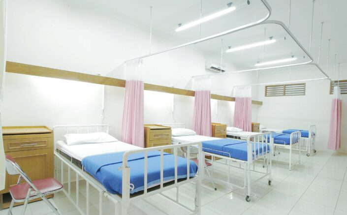 adhy-savala-zbpgmGe27p8-unsplash lack-of-revenue-cycle-improvement-affects-hospitals