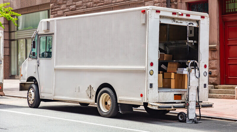 mail-truck-3248139_1280