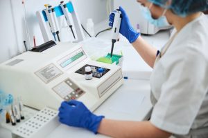 How to Choose the Right Automated Cell Counter for Your Lab: A Practical Checklist